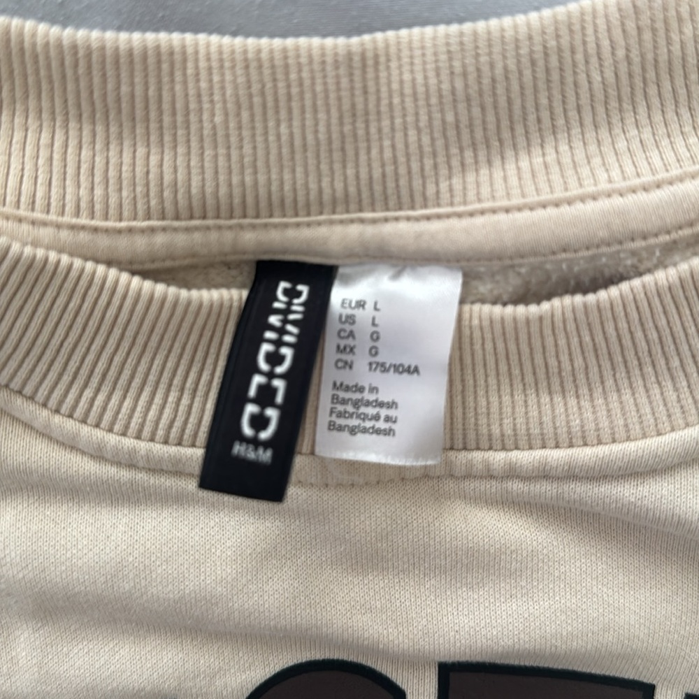 Sweatshirt - Picture 2 of 2